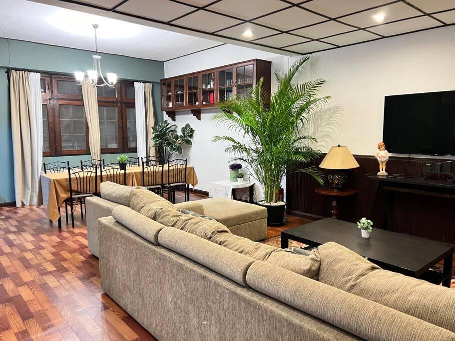 5br House Btsnana Nanaplaza Center Mbk Center World