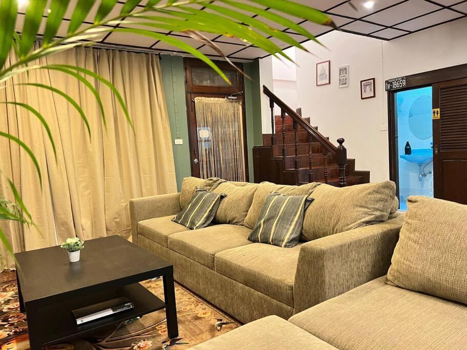 5br House Btsnana Nanaplaza Center Mbk Center World Villa